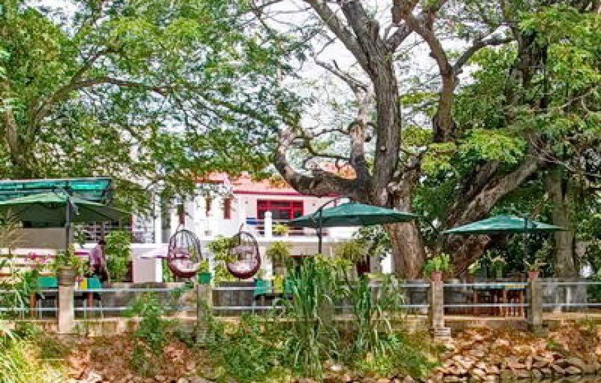 Hotel Ceylon Garden